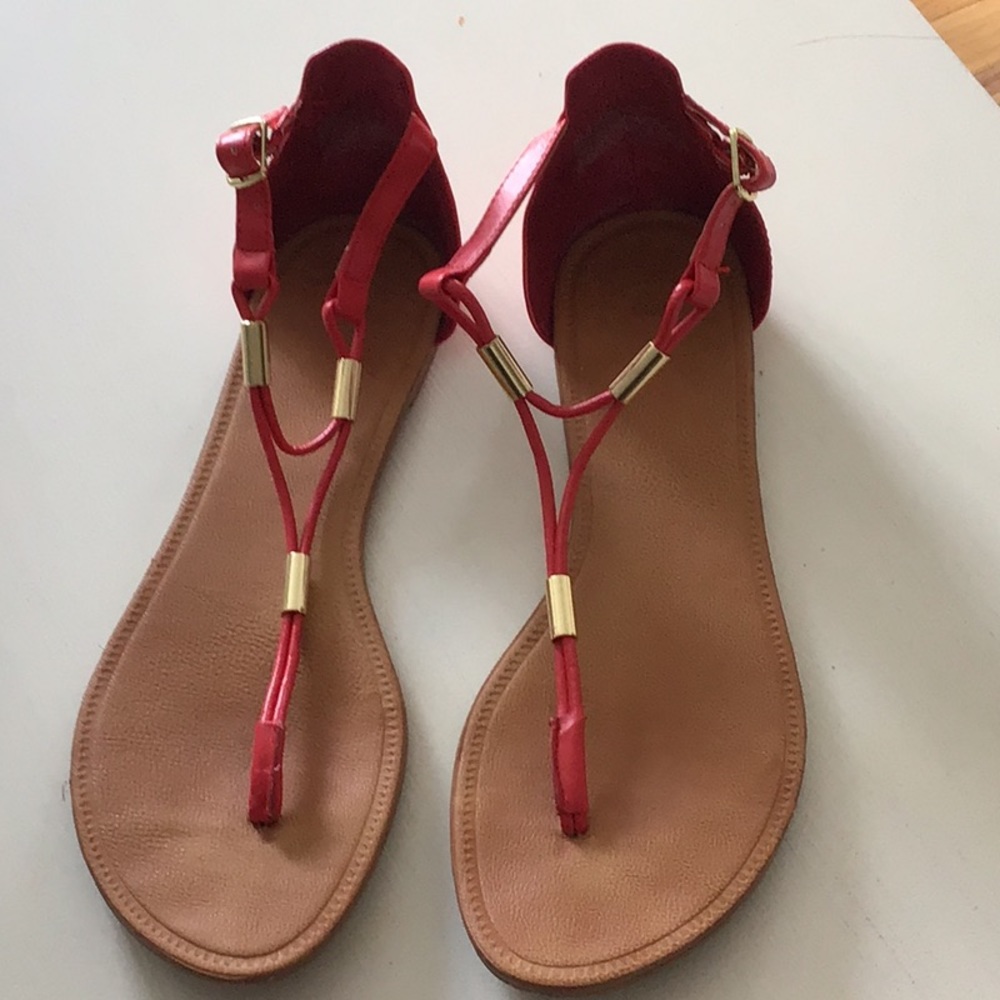 Gap sandals